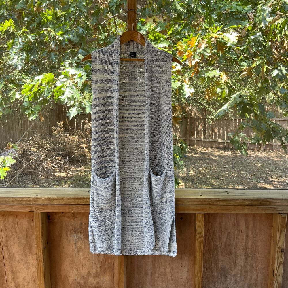 Gap Women's Sleeveless Longline Open Cardigan Blue & White Sweater Size XS